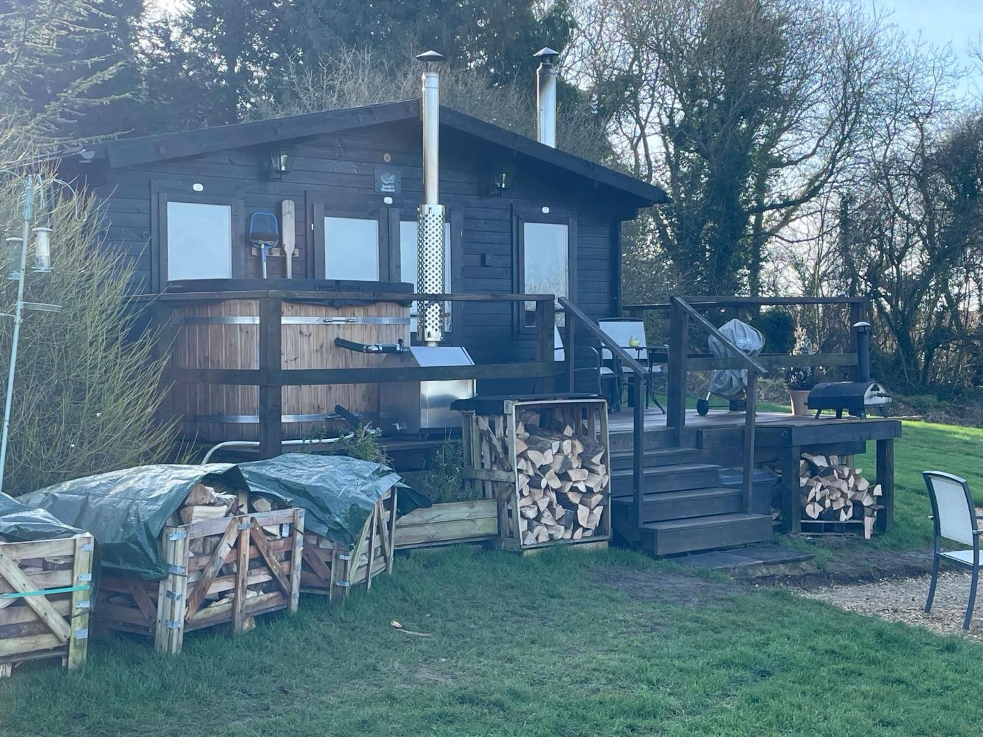 Cosy Cabin In Annie'S Meadow West Meon 외부 사진